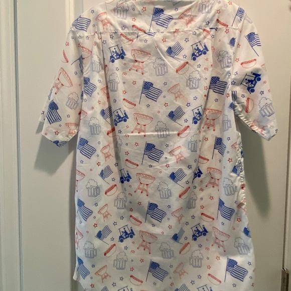 Travis Mathew Short Sleeve Button Down, Independence Day Print, Sz Med - Picture 2 of 3